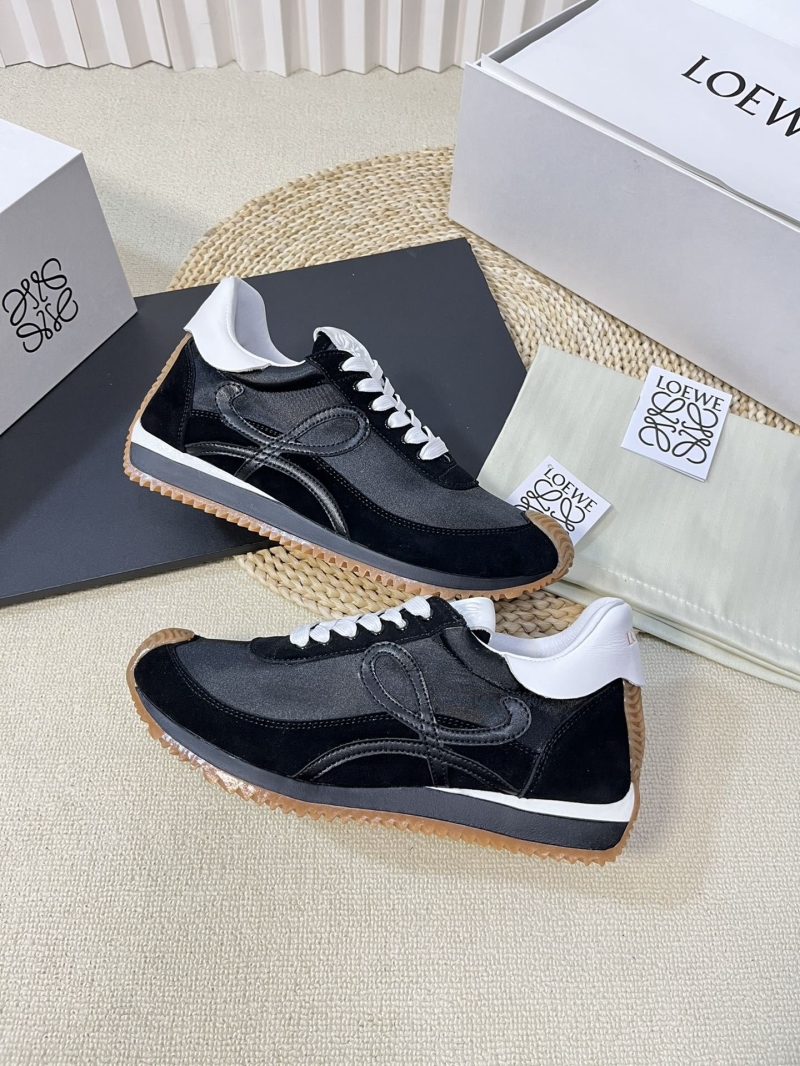 Loewe Sneakers